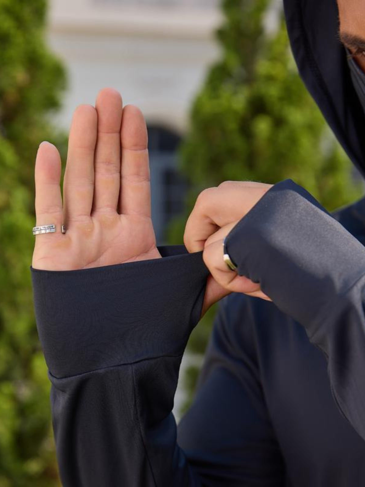 Darren Lightweight Sport Hoodie – Quick-Dry Pullover for Active Days