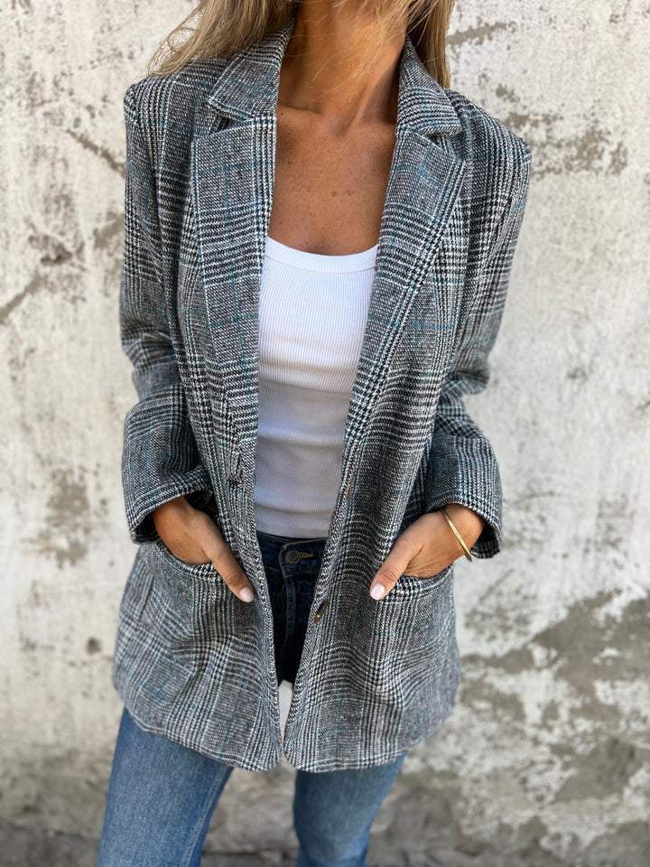 Valeria Women's Blazer – Structured Lapel Jacket