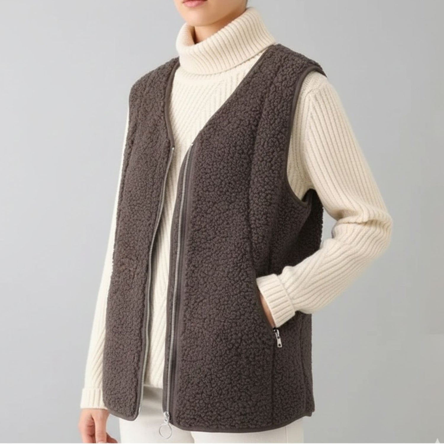 Herlene Women’s Fleece Vest – Plush Shearling Vest Lightweight Layer