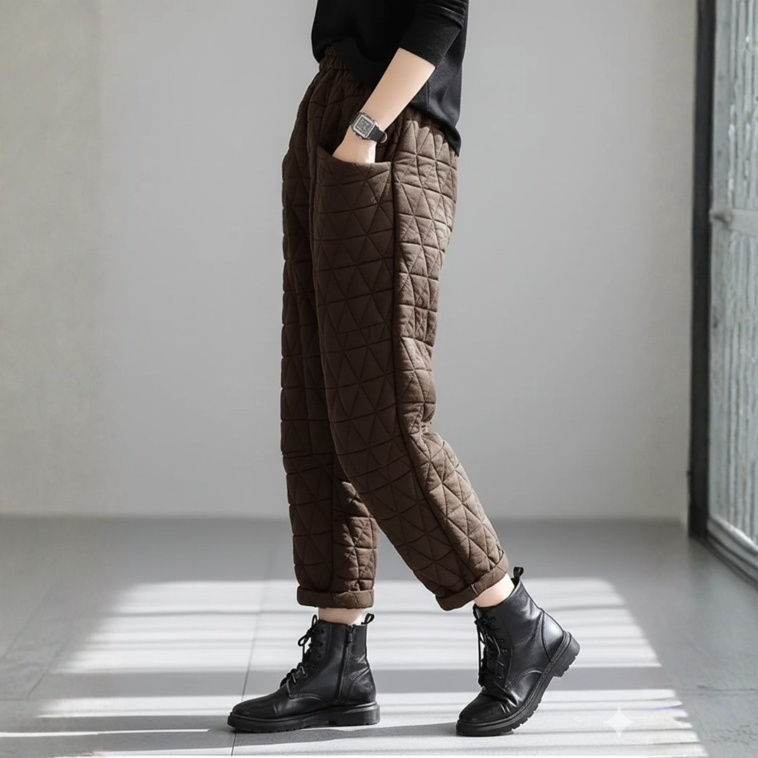 Elara Women’s Quilted Jogger Pants – Diamond Padded Thermal Cotton Pants