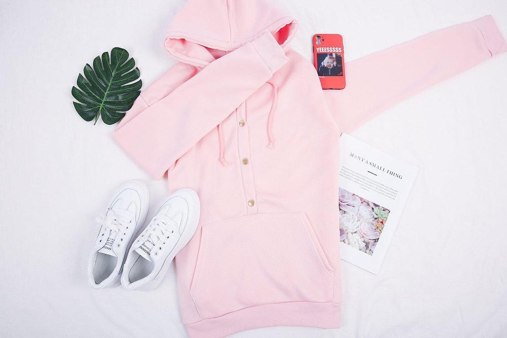 Talia Buttoned Hoodie – Soft Cotton-Blend with Kangaroo Pocket & Half Placket