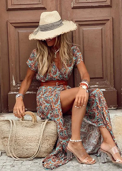 Carmen Plus Size Summer Maxi Dress – Lightweight Flowing Fabric with Pleated Waist 1