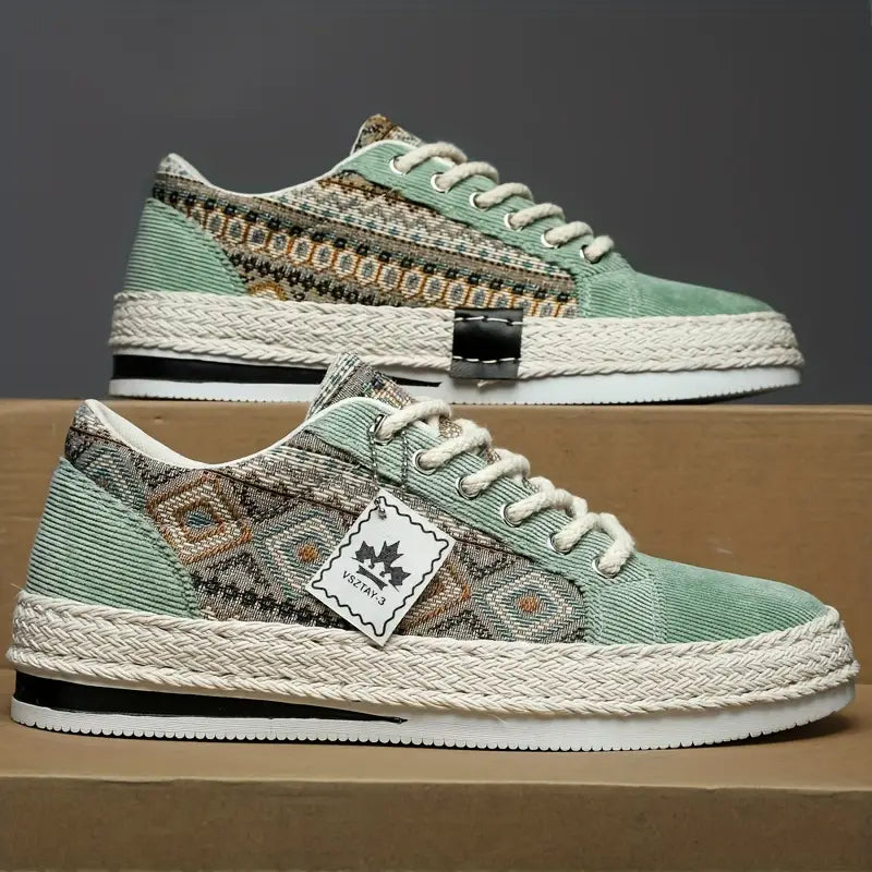 Chicago Textured Low Top Sneakers – Lightweight Braided Midsole & Secure Fit 5