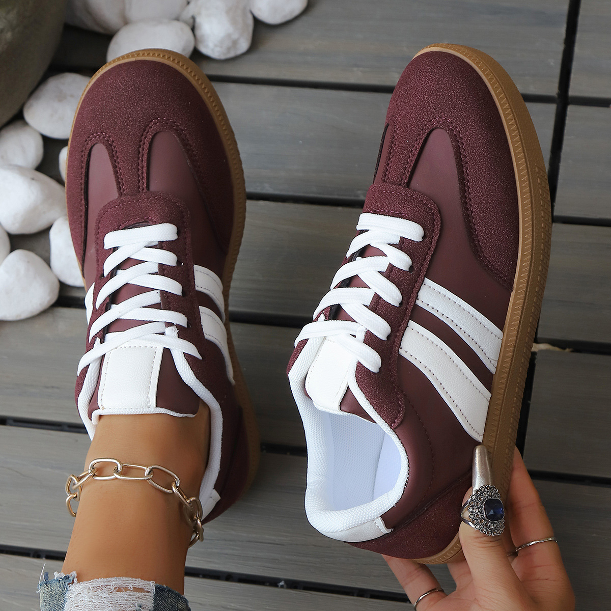 Geneva Women's Trainer - Retro-inspired Lightweight Leather & Suede Sneakers