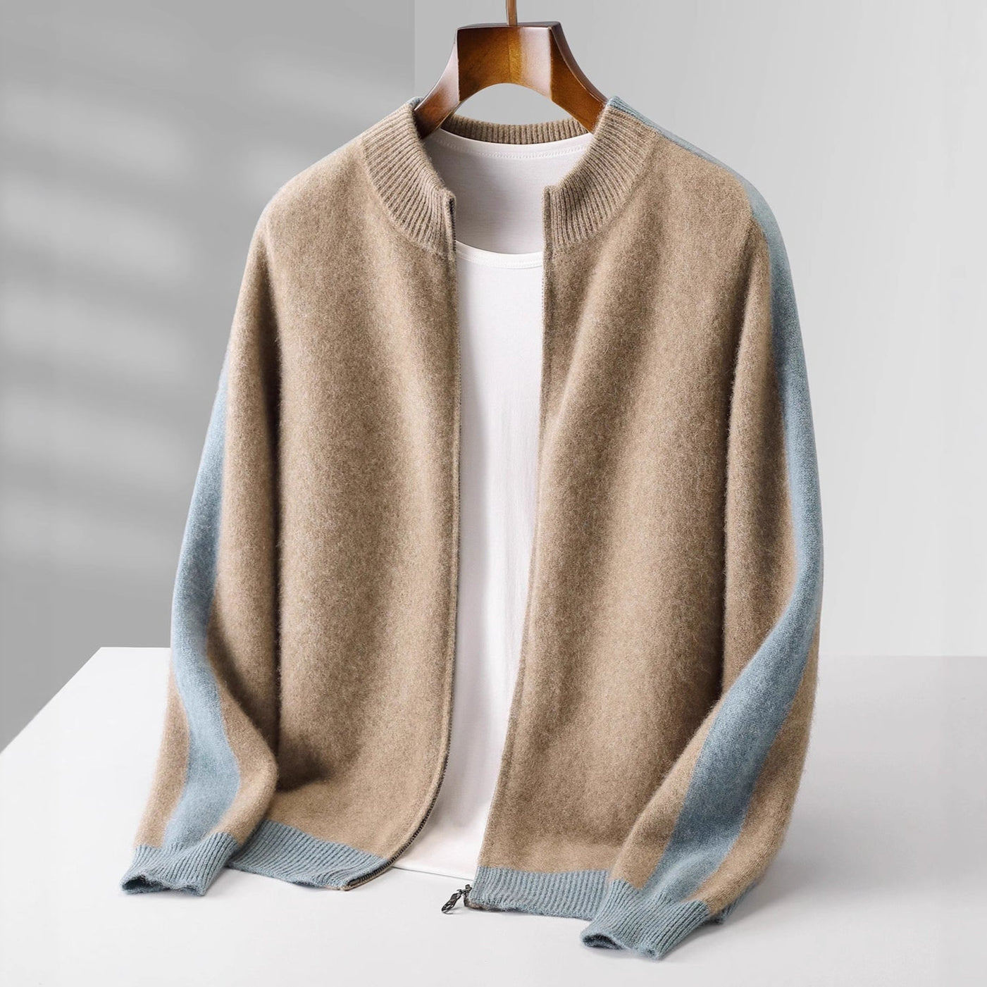 Elly Men’s Cashmere Jacket – Lightweight Zip-Up with Contrast Sleeve Detail