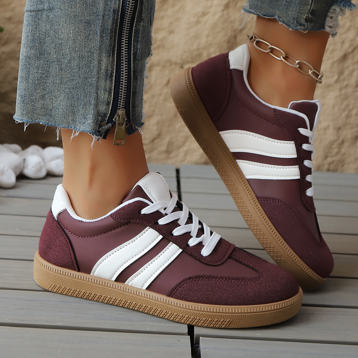 Geneva Women's Trainer - Retro-inspired Lightweight Leather & Suede Sneakers