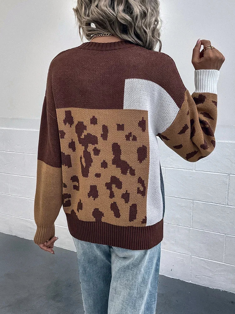 Mila Leopard Patchwork Sweater – Cozy Knit with Relaxed Fit for Women 5