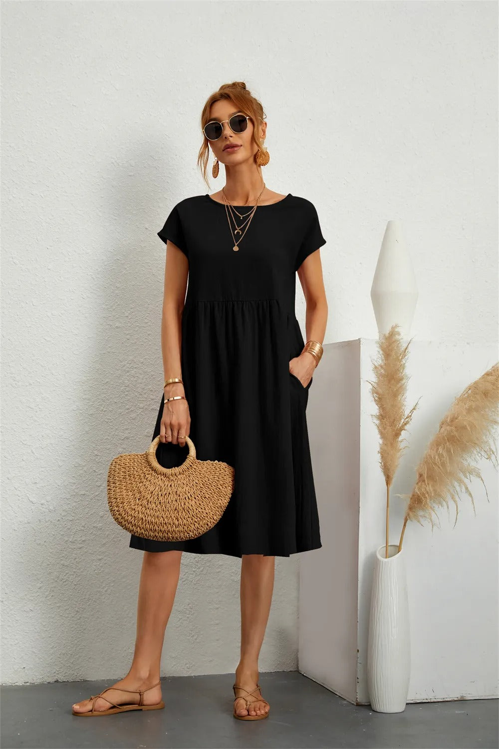 Nora Black Midi Dress – Luxurious Fabric with Flattering Fit for Wedding Guests 8