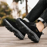 Dorian Men's Outdoor Adventure Walking Shoes