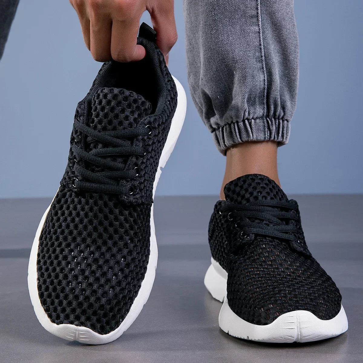 Logan Mesh Trainers – Lightweight Performance Sneakers for All-Day Breathability