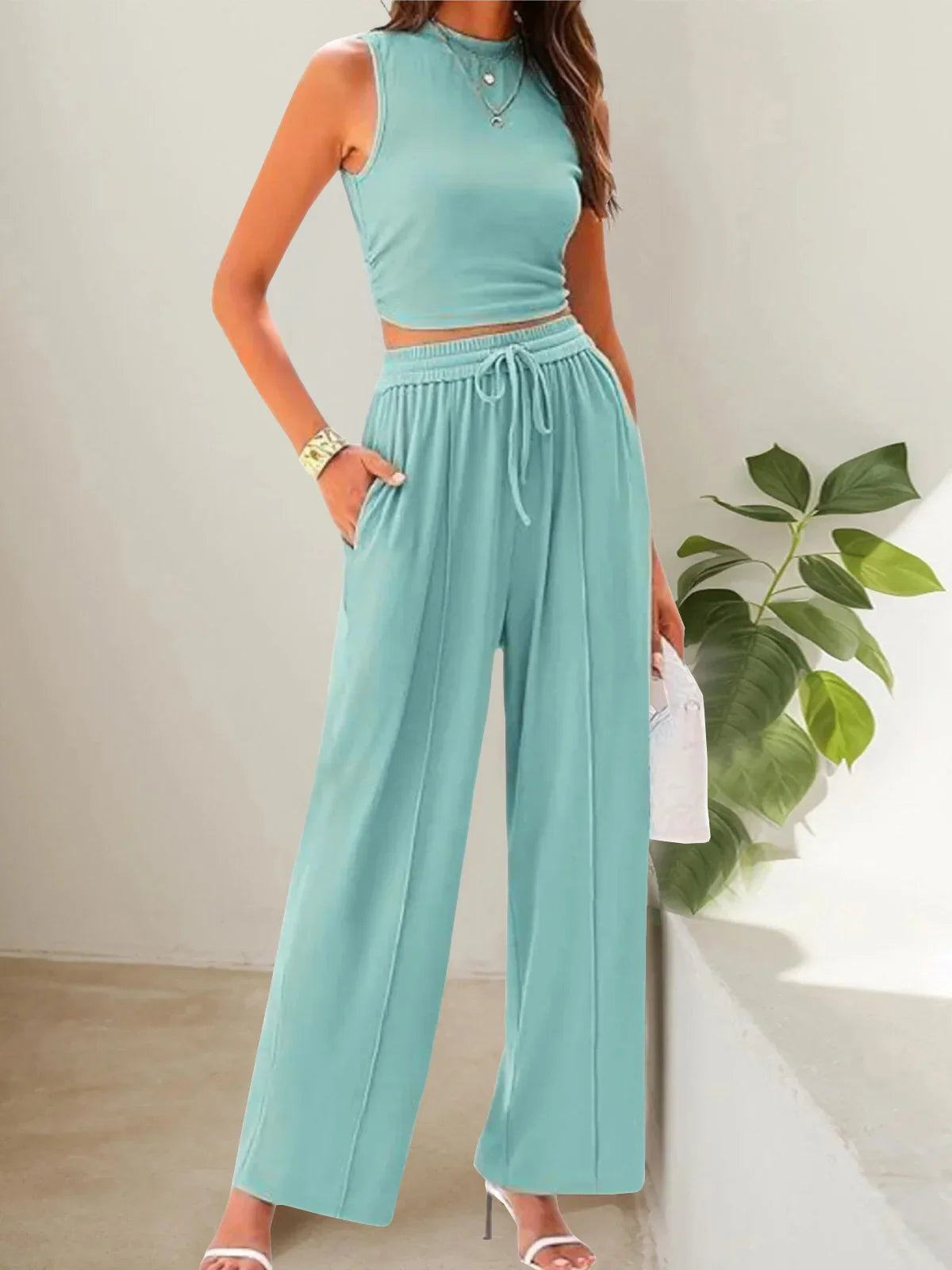 Valentina Two-Piece Set – Sleeveless Top & Wide-Leg Pants