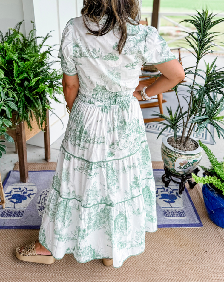 Savannah Green & White Maxi Dress – Flattering Smocked Waist & Tiered Skirt for Women 7