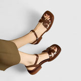 Savannah Leather Sandals for Women – Elegant Minimalist Design with Cushioned Footbed 2
