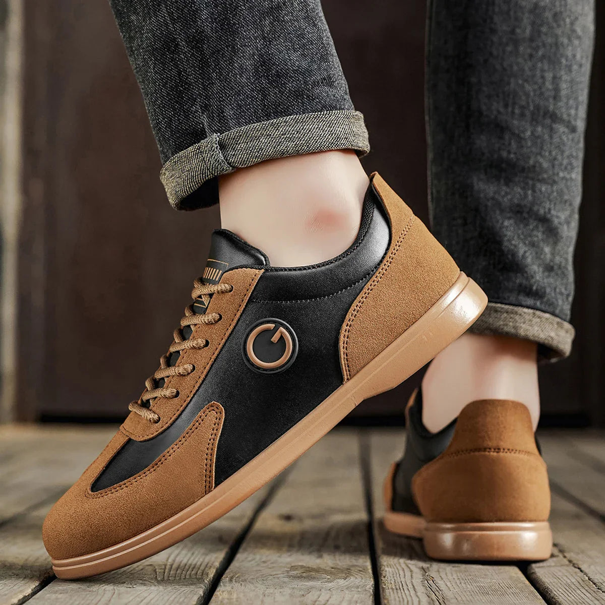 Gregory Genuine Leather Suede Trim Sneakers – Two-Tone Casual Sneakers