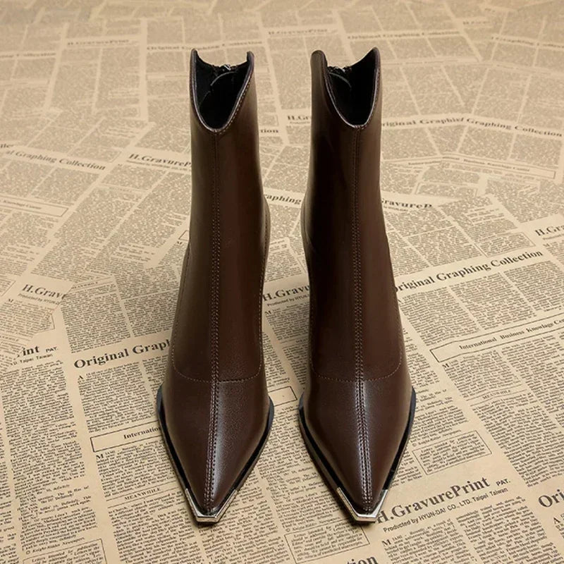 Chrome Tip Chelsea Boot – Sleek Women's Leather Boot