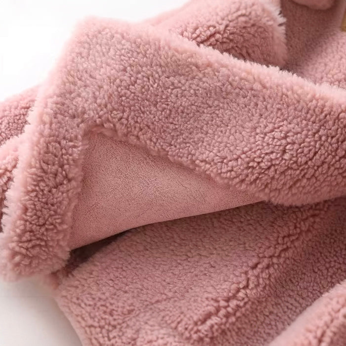 Isabella Forte Women’s Oversized Shearling Coat – Luxe Warmth with Statement Lapels