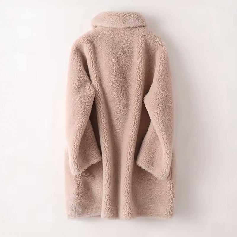 Isabella Forte Women’s Oversized Shearling Coat – Luxe Warmth with Statement Lapels