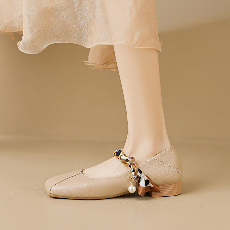 Sophia Elegant Ballet Flats – Smooth Upper with Pearl Chain Strap & Square Toe 2
