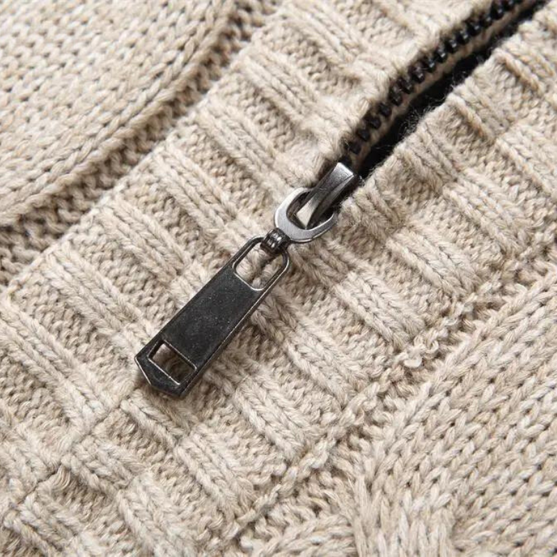 Avery Men’s Reversible Fleece-Lined Hoodie