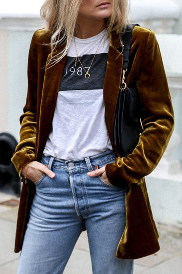 Celly Velvet Blazer – Statement Streetwear with Luxe Texture